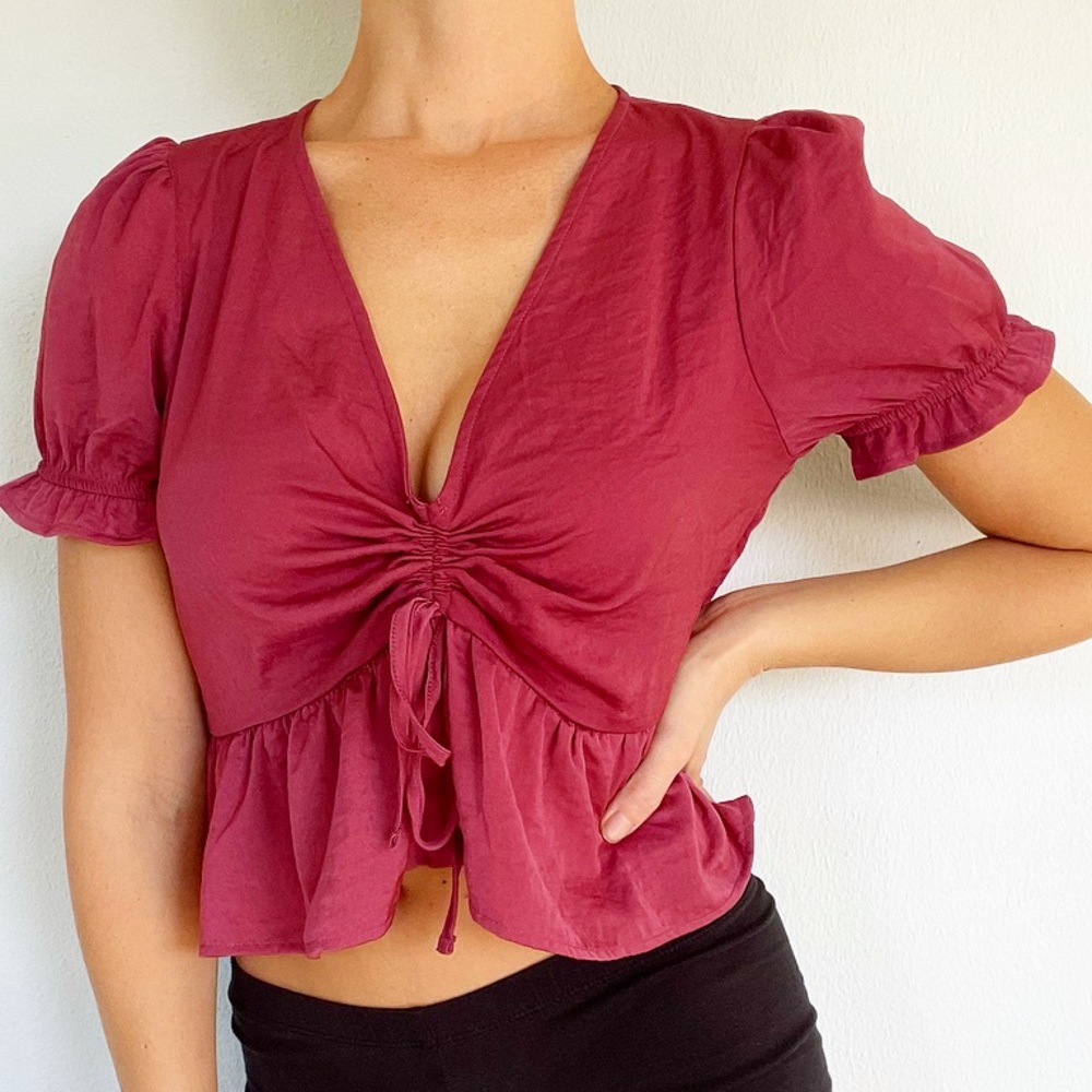 Pink Rose satin cinched front ruffle peplum cropped blouse size medium